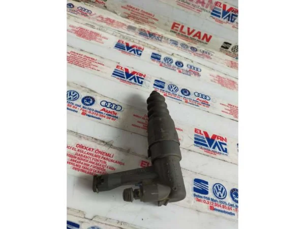 8E0721257B | Debriyaj Alt Merkezi | VW Passat - Audi A4, A6, A8 VAG