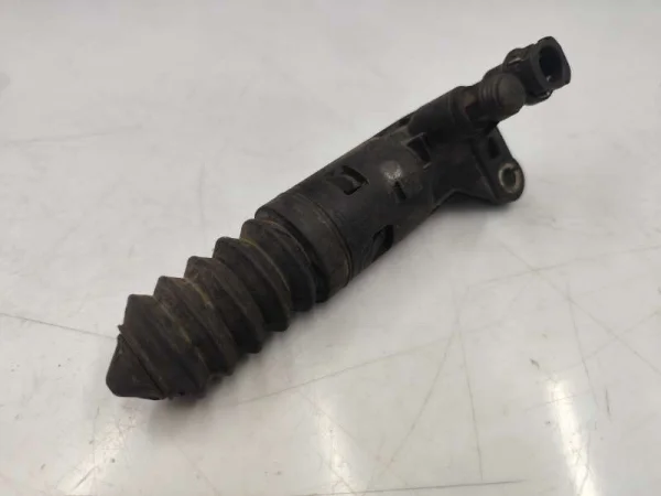 8E0721257Q | Audi A4 Debriyaj Alt Merkezi VAG