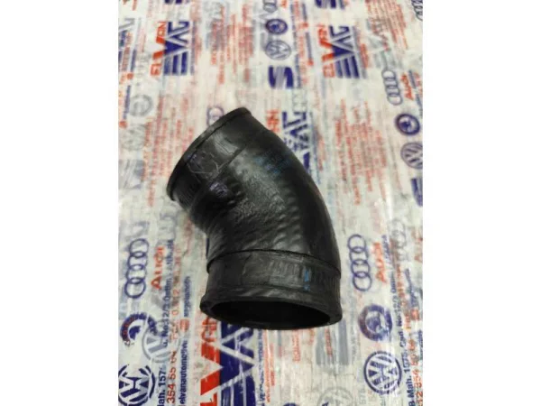 3B0145834E | İntercooler Hortumu VAG