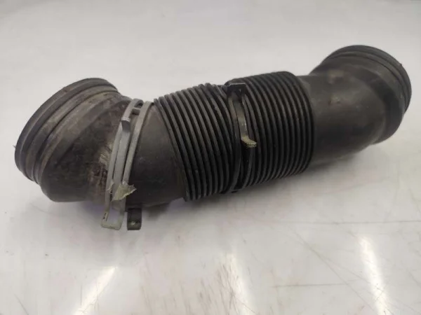 1K0129684L | Hava Filtre Borusu | VW CC, Eos - Audi A3, TT - Seat Altea, Leon VAG
