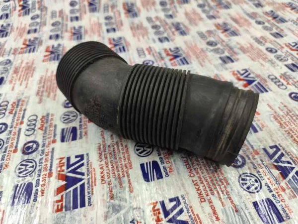 6Q0129684C | Hava Filtre Borusu | VW Polo - Seat Ibiza - Skoda Fabia VAG