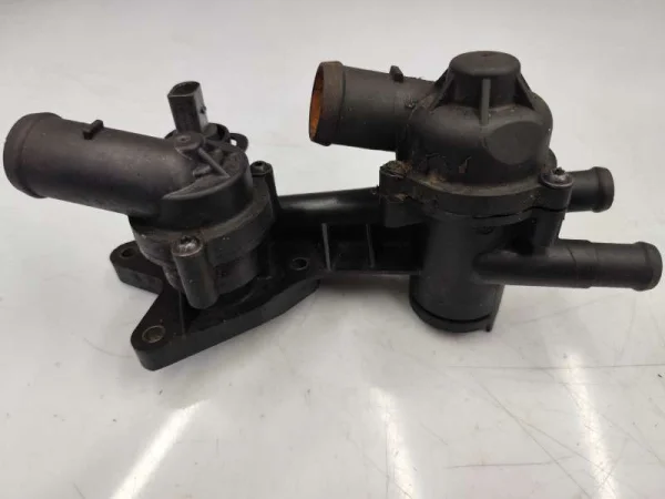 03C121026S | Komple Termostat Kütüğü VAG