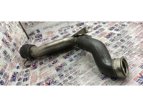 06A145790A | Turbo Hortumu | VW Golf, Jetta - Audi A3, TT VAG