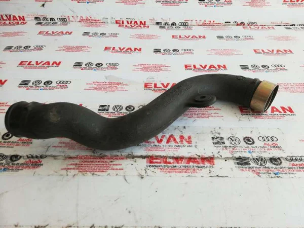 8D0145844A | İntercooler Hortumu | VW Passat - Audi A4 VAG