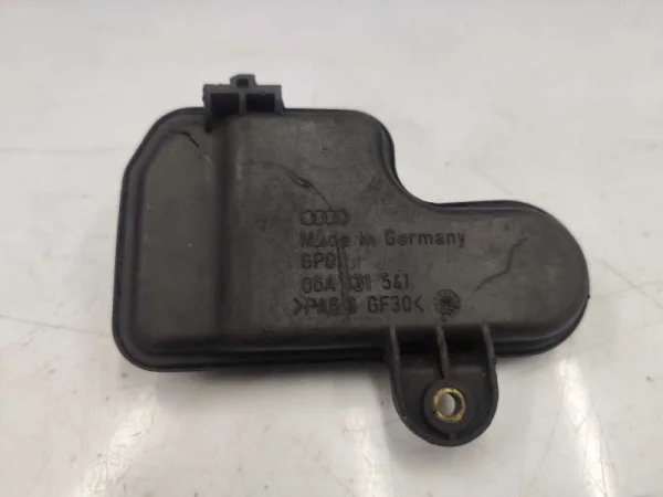 06A131541 | Vakum Deposu | VW Bora, Golf, Jetta - Audi A3, S3, TT VAG