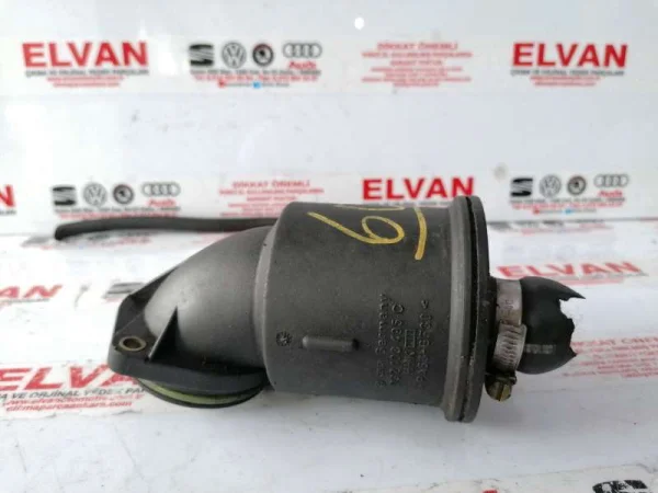 032103495C | VW Golf Yağ Ayırıcı VAG