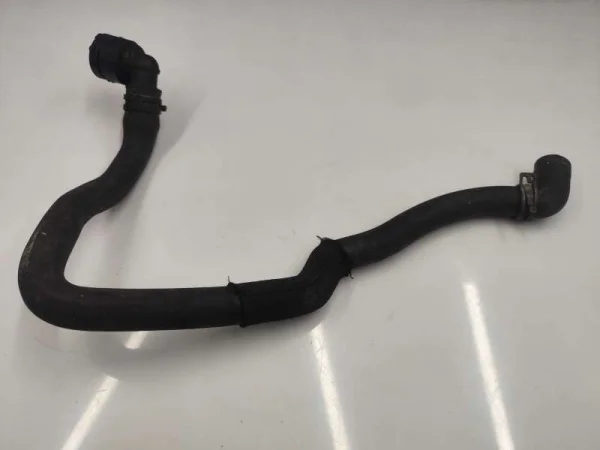 7M0122291 | Soğutma Suyu Hortum Bağlantısı | VW Bora, Caddy - Audi A3, Q3 - Seat Alhambra, Altea VAG