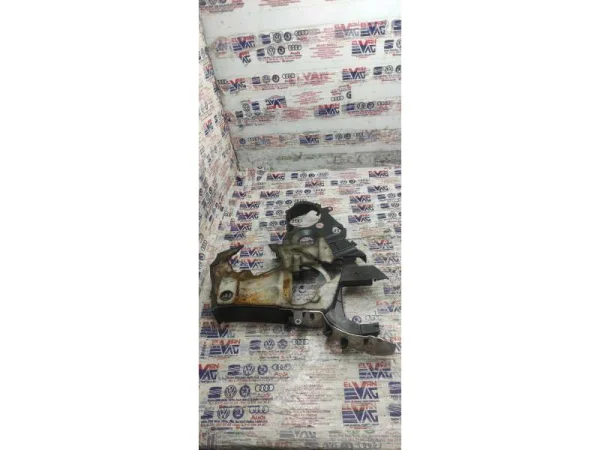 03L109143A | İç Triger Kapağı VAG