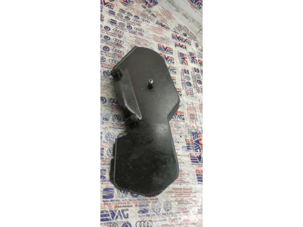 04B109107 | Üst Triger Kayışı Kapağı | VW Polo - Audi A1 - Seat Ibiza, Toledo VAG