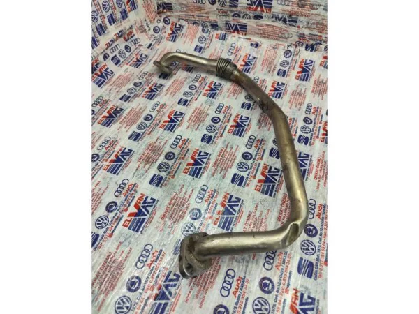 03G131521D | VW Passat EGR Borusu VAG