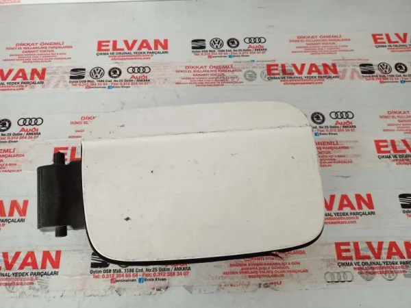 4G8809906 | Audi A7 Yakıt Depo Kapağı VAG