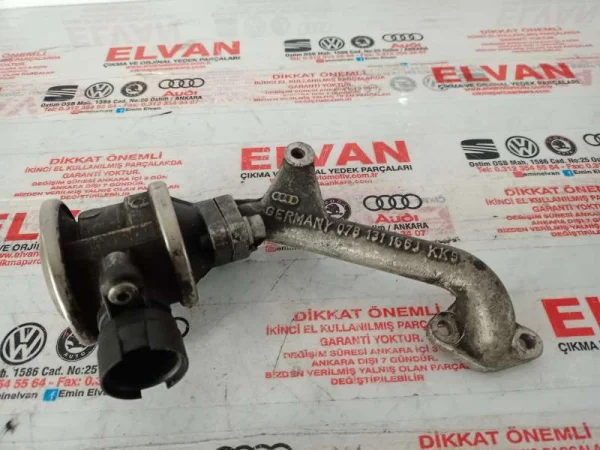 078131166J | Sağ EGR Kombi Valf Adaptörü | Audi A4, A6 VAG