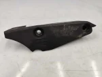 038103079A | Motor Üst Kapak Trim Braketi | VW Passat - Audi A4, A6 - Skoda Superb - 1