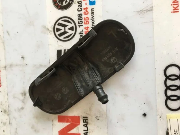 2K5955987 | VW Caddy Ön Cam Su Fıskiye Memesi VAG