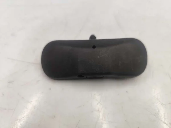 5M0955985 | Ön Cam Su Fıskiye Memesi | VW Caddy, Golf, Passat, Touran VAG